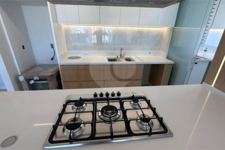 Apartamento à venda com 3 quartos, sendo 1 suíte, em Vila Guarani (z Sul), São Paulo, SP
