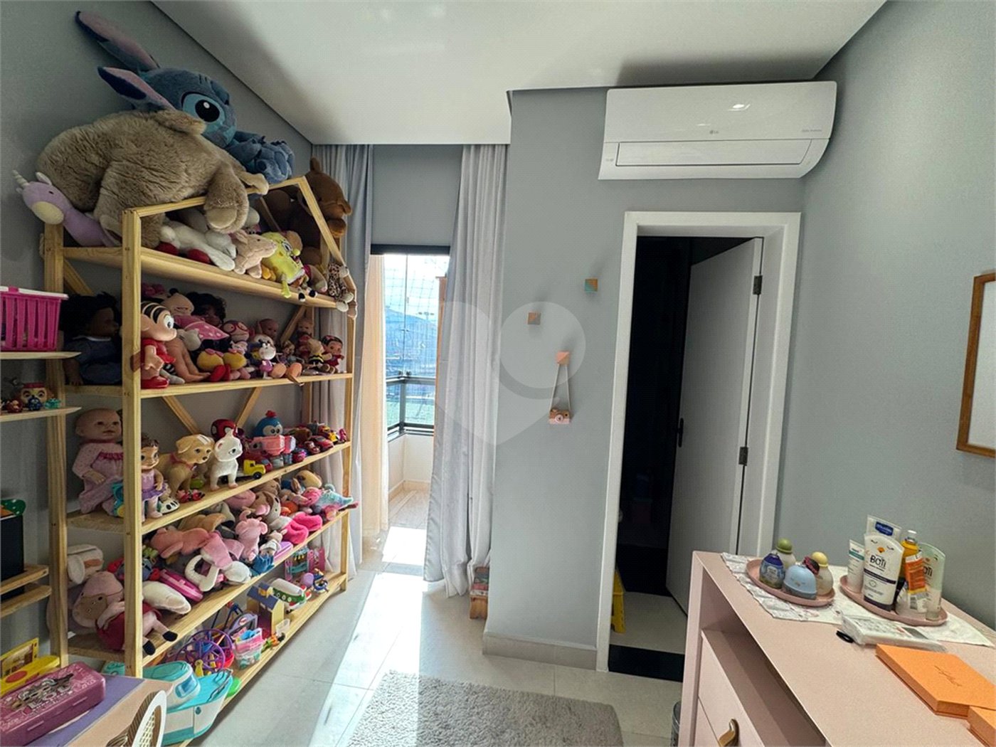 Sobrado à venda com 2 suítes em Vila Alzira, Santo André, SP