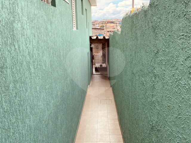 Casa Térrea à venda com 3 quartos em Itaquera, São Paulo, SP