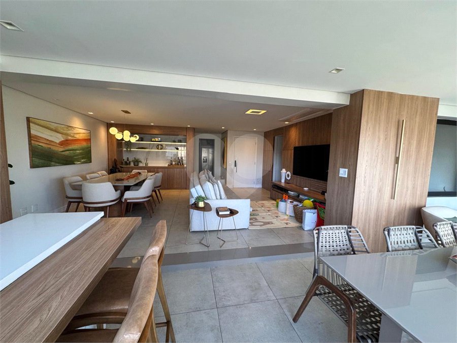Apartamento à venda com 4 quartos, sendo 3 suítes,  em Vila Cruzeiro, São Paulo, SP