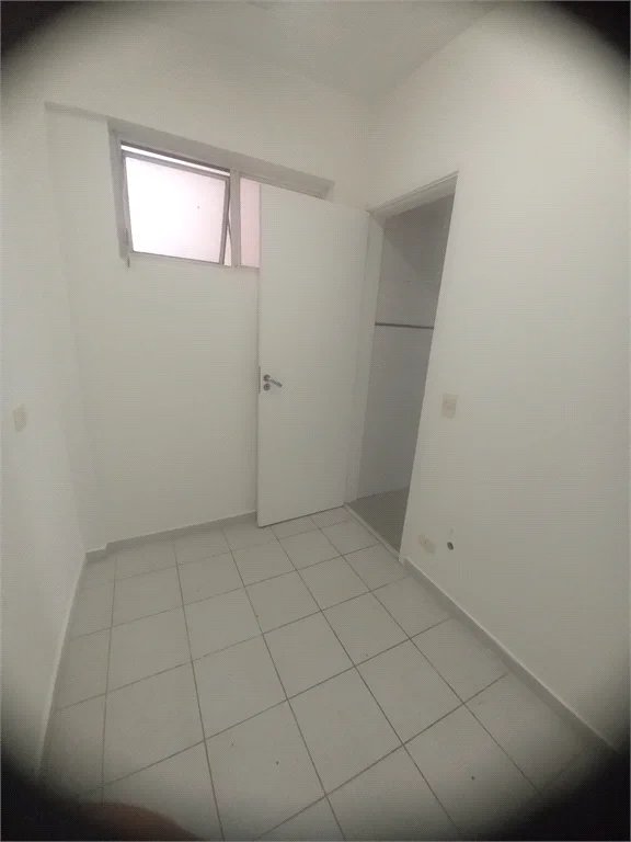 Apartamento à venda com 3 quartos, sendo 1 suíte, em Pinheiros, São Paulo, SP