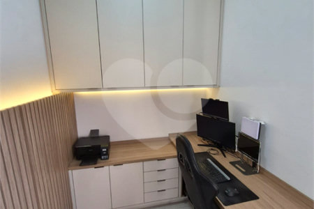 Casa à venda com 3 quartos, sendo 1 suíte,  no condomínio Mantova, Indaiatuba - SP