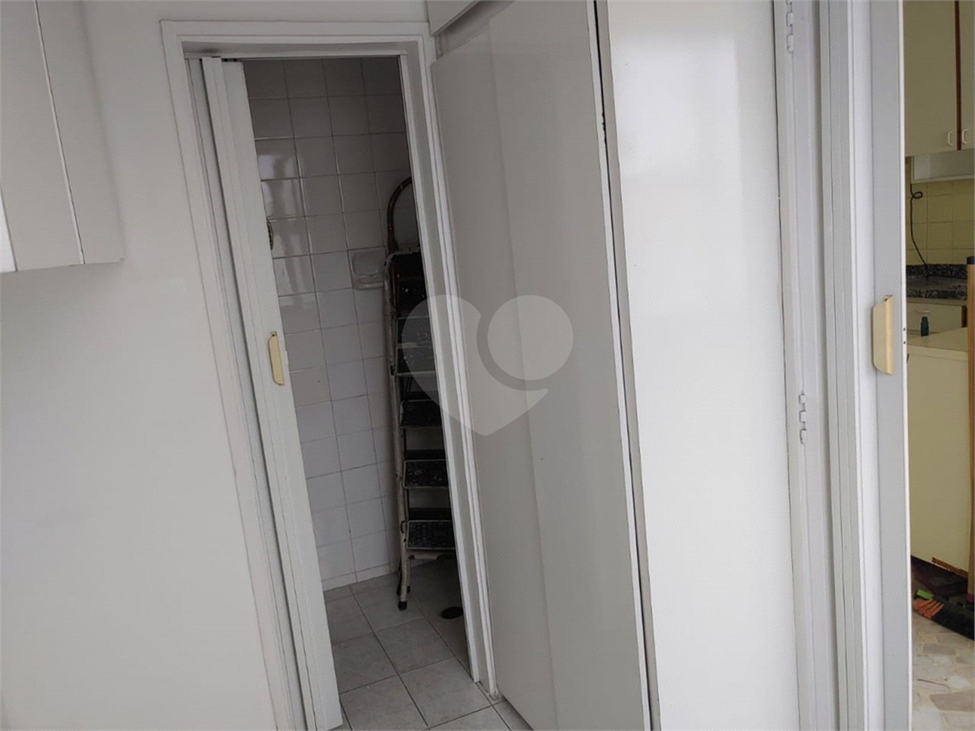 Apartamento à venda com 3 quartos, sendo 1 suíte, em Vila Mariana, São Paulo, SP