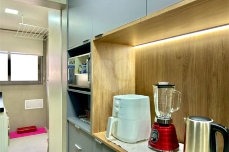 Apartamento à venda com 3 suítes em Jardim Prudência, São Paulo, SP
