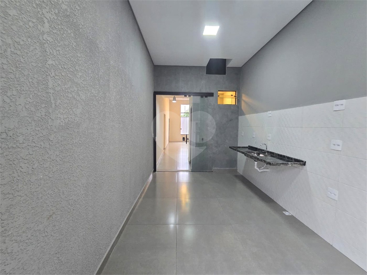Casa à venda com 3 quartos, sendo 1 suíte, em Residencial Villaggio Di Capri, Itapetininga, SP