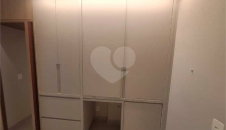 Apartamento à venda com 1 suíte em Moema, São Paulo, SP