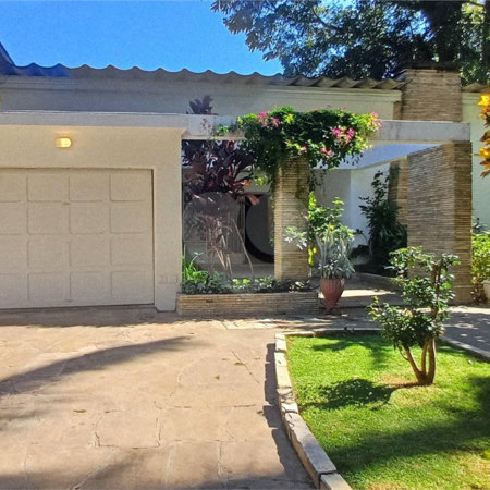 Casa Térrea à venda com 4 quartos, sendo 1 suíte,  em Brooklin Velho, São Paulo, SP