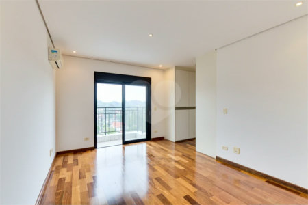 Apartamento à venda ou para alugar com 4 suítes em Alto da Boa Vista, São Paulo, SP