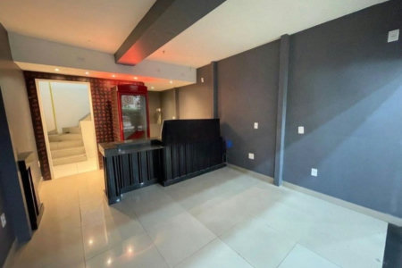Loja Comercial para venda e locação, Gonzaga, Santos - LO0051.