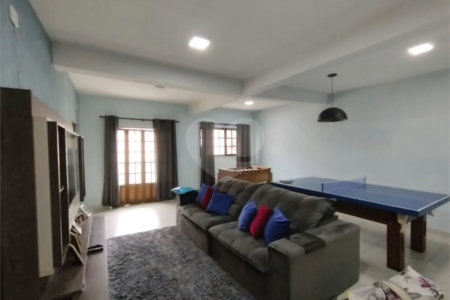 Casa à venda com 5 quartos, sendo 1 suíte, em Chácara Belenzinho, São Paulo, SP