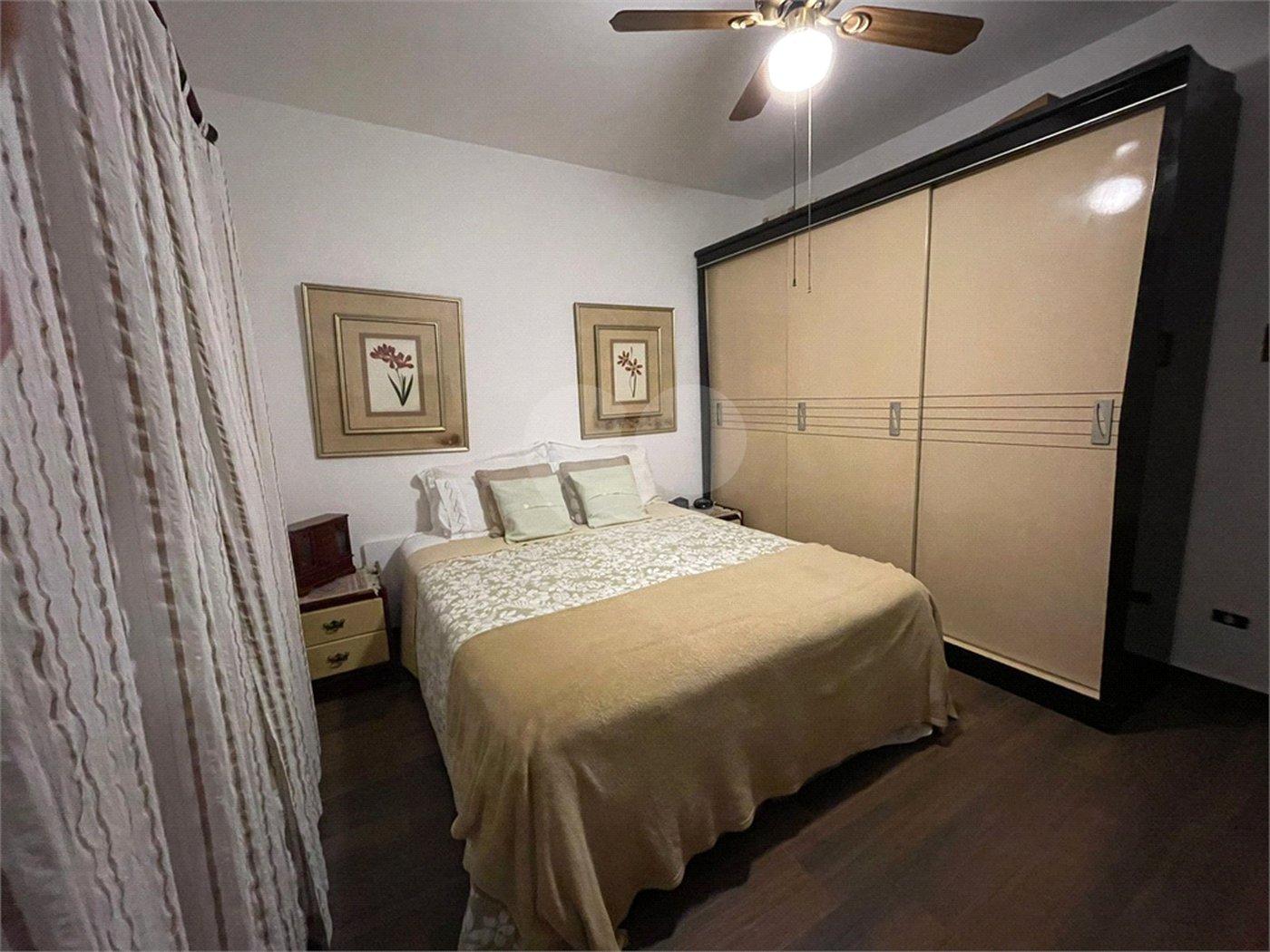 Sobrado à venda com 5 quartos, sendo 1 suíte, em Alto da Boa Vista, São Paulo, SP