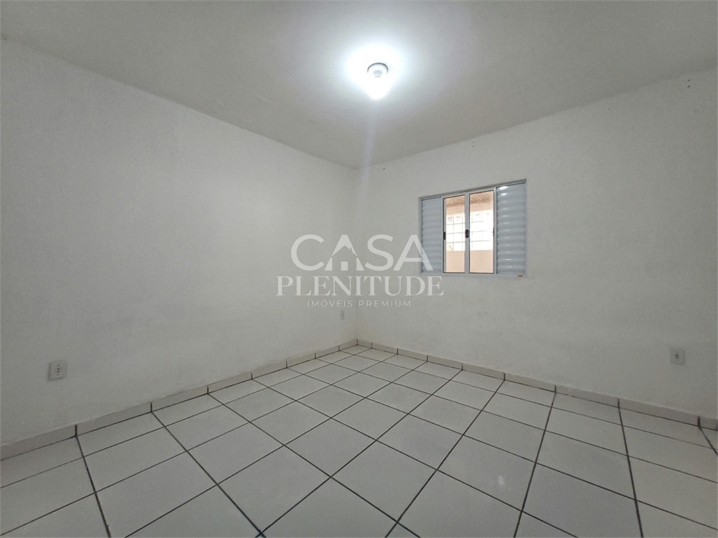 Casa à venda com 2 quartos em Jardim do Carmo, Sorocaba, SP