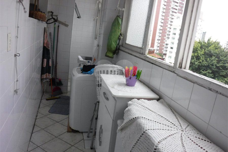 Apartamento à venda com 2 quartos, sendo 1 suíte, em Boqueirão, Santos, SP