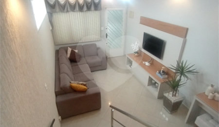 Sobrado à venda com 3 quartos, sendo 1 suíte,  em Vila Gustavo, São Paulo, SP