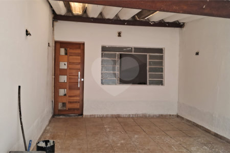 Sobrado à venda ou para alugar com 2 quartos em Vila Aimoré, São Paulo, SP