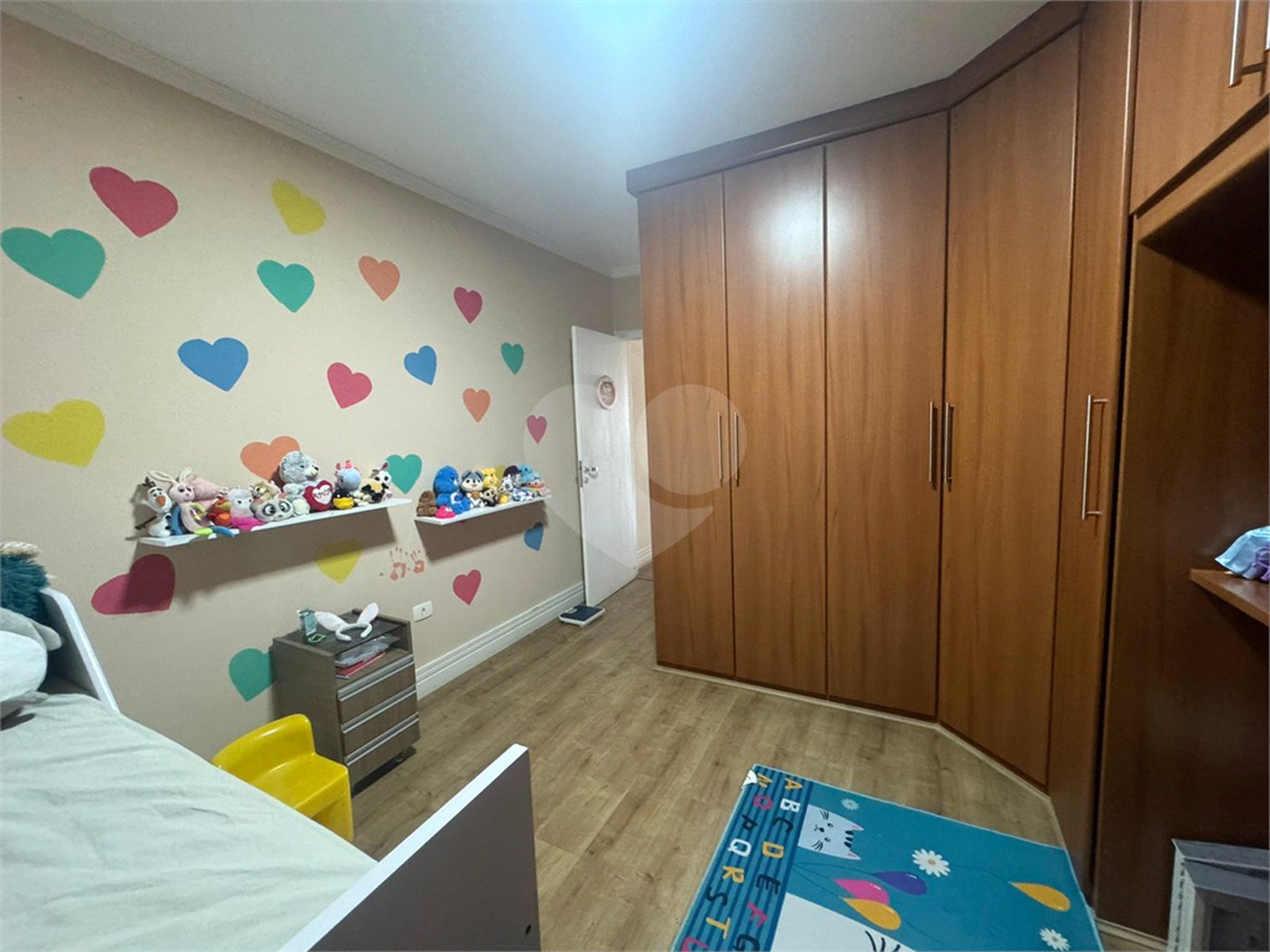 Sobrado à venda com 3 quartos, sendo 1 suíte, em Vila Nivi, São Paulo, SP