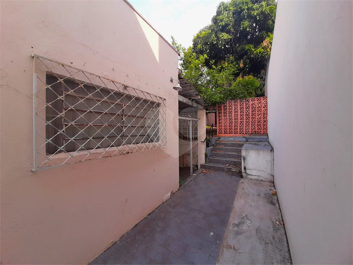 CASA COMERCIAL PARA LOCAÇÃO, BAIRRO CENTRO, PIRACICABA/SP.