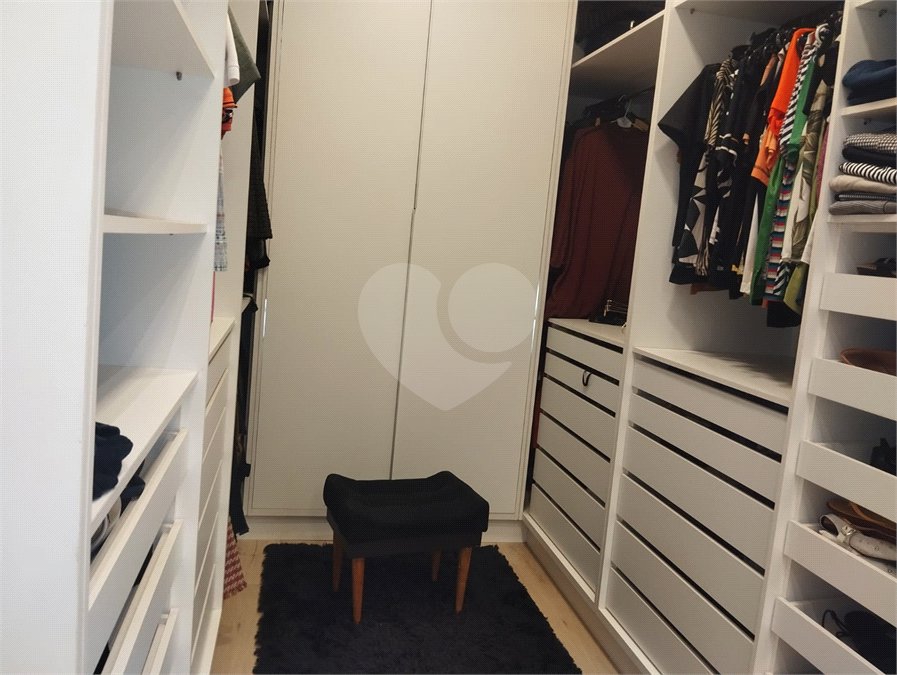 Casa à venda com 3 suítes em Jardim Salto Grande, Araraquara, SP