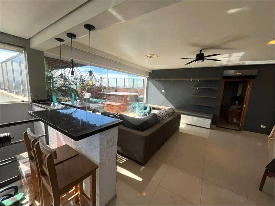 Apartamento para alugar com 3 suítes em Vila Sônia, São Paulo, SP