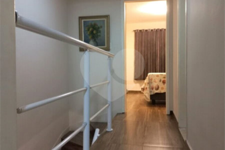 Sobrado à venda com 2 quartos em Jardim Santa Emília, São Paulo, SP