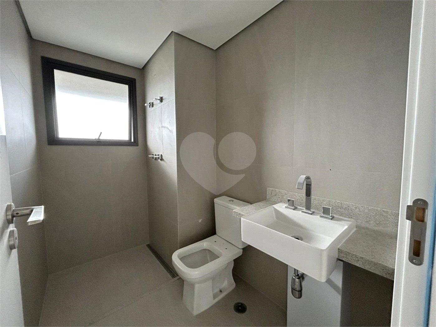 Apartamento à venda com 3 suítes em Panamby, São Paulo, SP