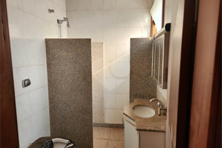 Casa à venda com 3 quartos, sendo 1 suíte, em Jardim Morumbi, Araraquara, SP