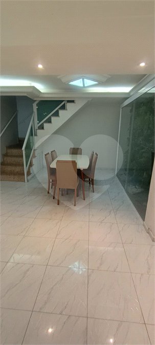 Casa para alugar com 4 quartos, sendo 2 suítes, em Jardim Las Vegas, Santo André, SP