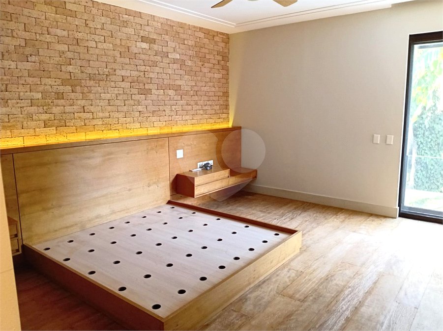 Casa de Vila à venda com 4 suítes em Granja Julieta, São Paulo, SP
