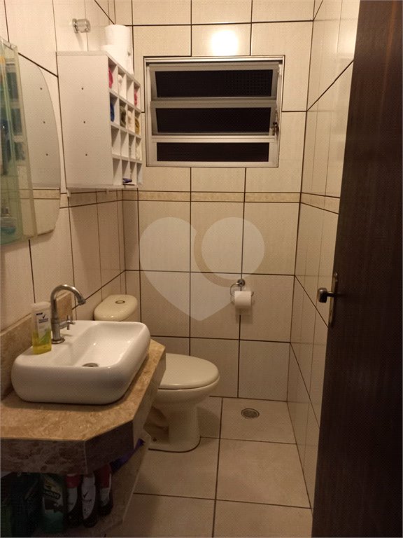 Casa à venda com 3 quartos no condomínio Residencial Rubi, Mogi das Cruzes - SP