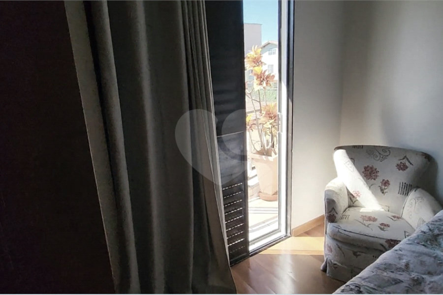 Casa à venda com 4 quartos, sendo 1 suíte, em Parada Inglesa, São Paulo, SP