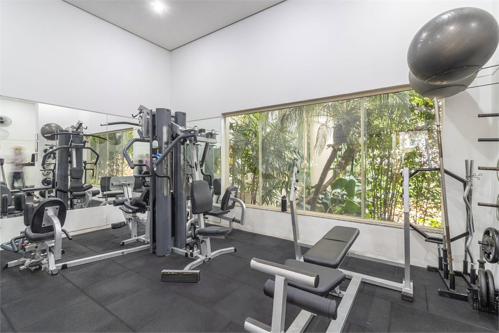 Apartamento à venda com 2 suítes em Pinheiros, São Paulo, SP
