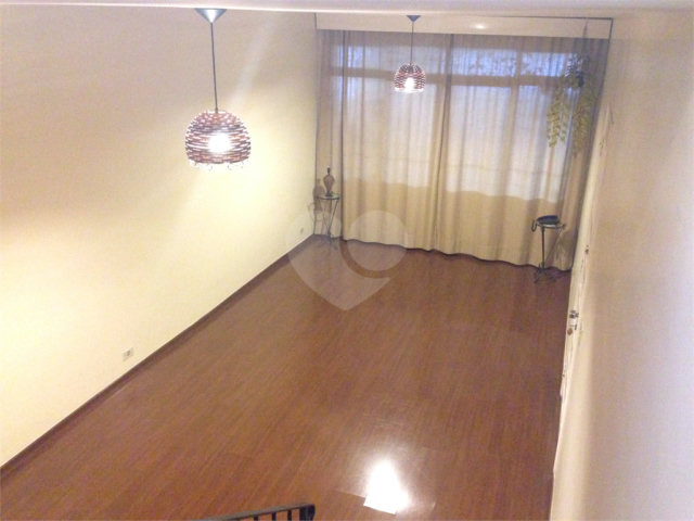 Sobrado à venda com 3 quartos, sendo 1 suíte,  em Santo Amaro, São Paulo, SP