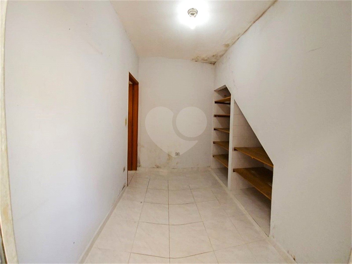 Casa à venda com 4 quartos, sendo 1 suíte, em Jaguara, São Paulo, SP