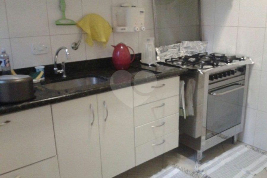 Sobrado à venda com 2 quartos em Tremembé, São Paulo, SP
