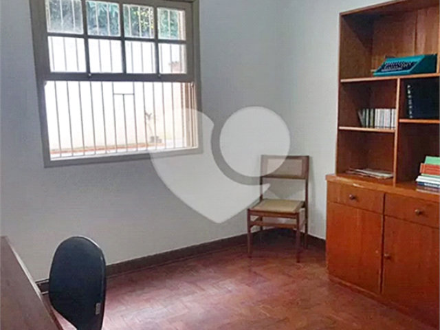 Sobrado à venda com 4 quartos, sendo 1 suíte,  em Tremembé, São Paulo, SP