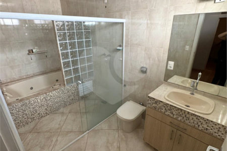 Casa à venda com 4 quartos, sendo 1 suíte, em Jardim das Samambaias, Jundiaí, SP