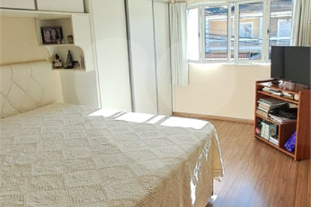 Sobrado à venda com 3 quartos, sendo 2 suítes, em Água Fria, São Paulo, SP