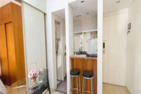 Flat para alugar com 1 suíte em Moema, São Paulo, SP