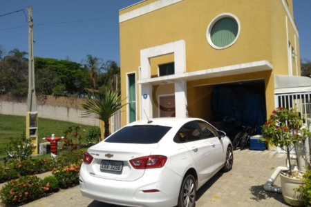 Casa à venda com 2 quartos no condomínio Portal do Bosque, Louveira - SP