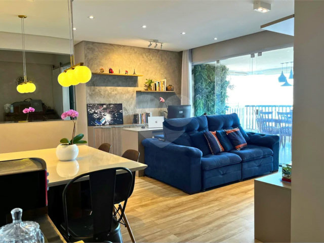 Apartamento à venda com 3 quartos, sendo 1 suíte,  em Santana, São Paulo, SP