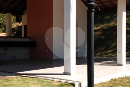 Terreno à venda com 1 suíte em Pinheirinho, Vinhedo, SP