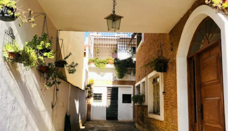 Sobrado à venda com 5 suítes em Vila Cordeiro, São Paulo, SP