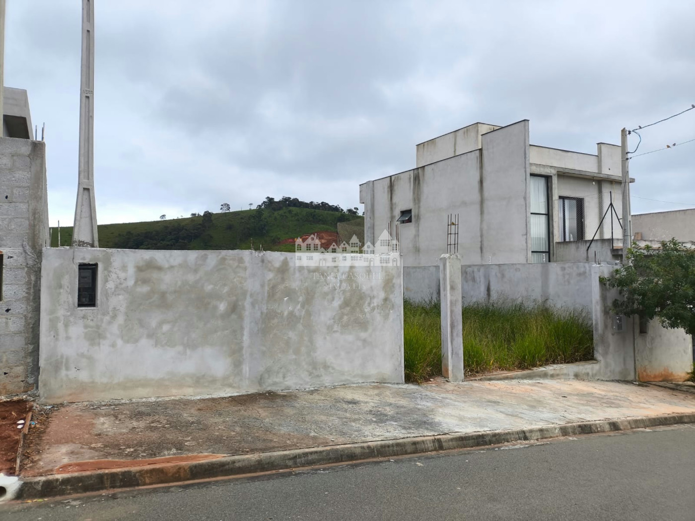 Terreno à venda em Loteamento Parque Residencial Serras de Atibaia II, Atibaia, SP