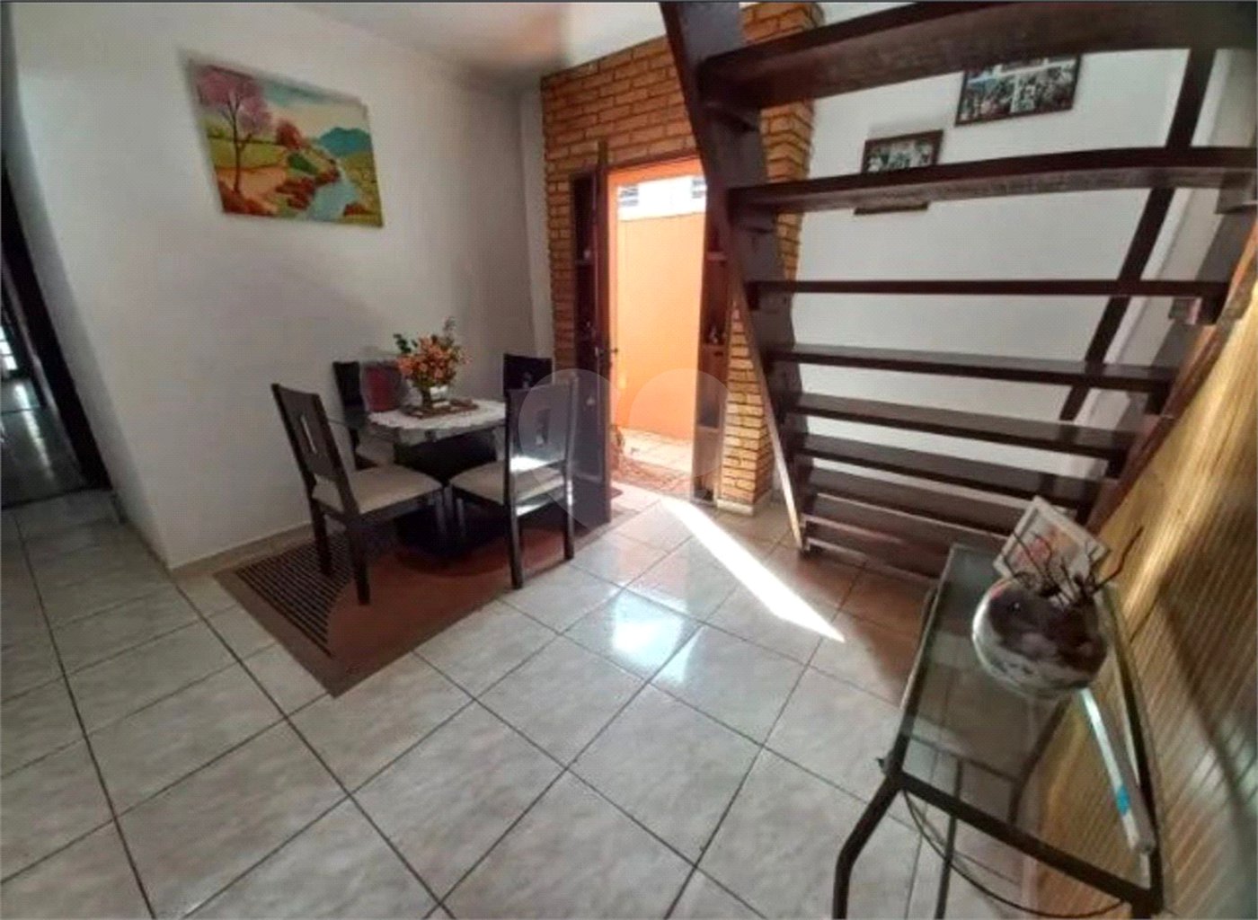 Sobrado à venda com 4 quartos, sendo 1 suíte, em Santo Antônio, Osasco, SP