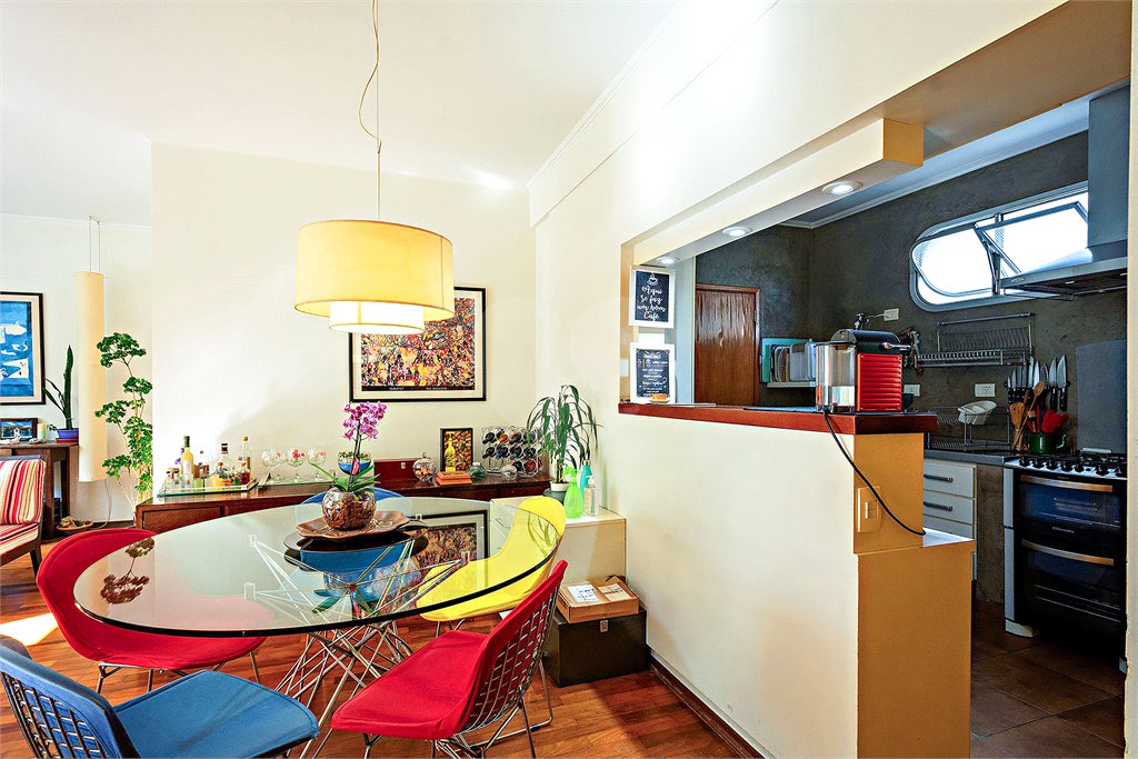 Apartamento à venda com 3 quartos, sendo 1 suíte,  em Jardim Marajoara, São Paulo, SP