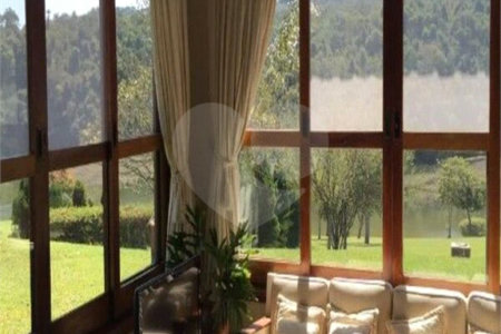 Sítio à venda com 6 quartos, sendo 4 suítes,  em Sebandilha, Mairinque, SP