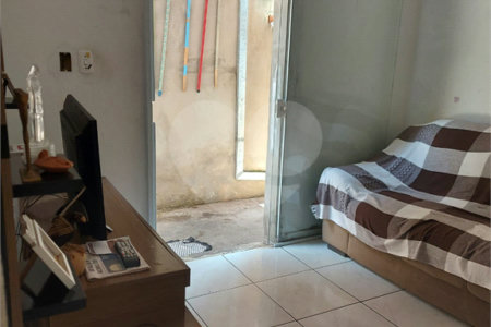 Casa à venda com 4 quartos, sendo 1 suíte, em Terra da Uva, Louveira, SP