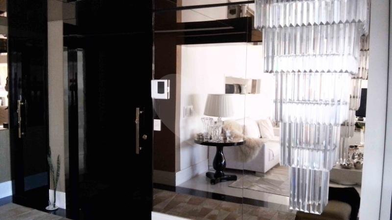 Apartamento à venda com 3 suítes em Morumbi, São Paulo, SP