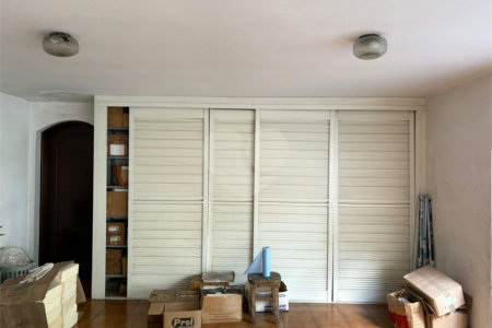 Sobrado à venda com 3 suítes em Mirandópolis, São Paulo, SP