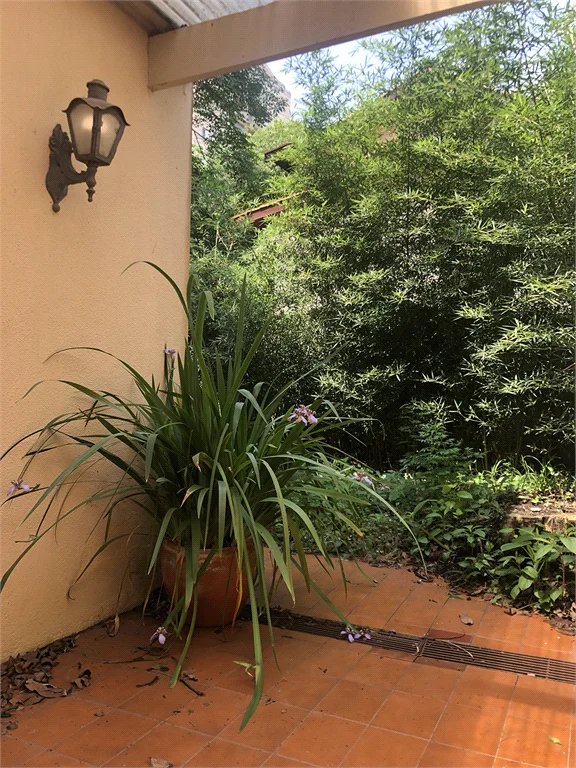 Casa à venda com 3 quartos, sendo 2 suítes,  em Jardim Ampliação, São Paulo, SP